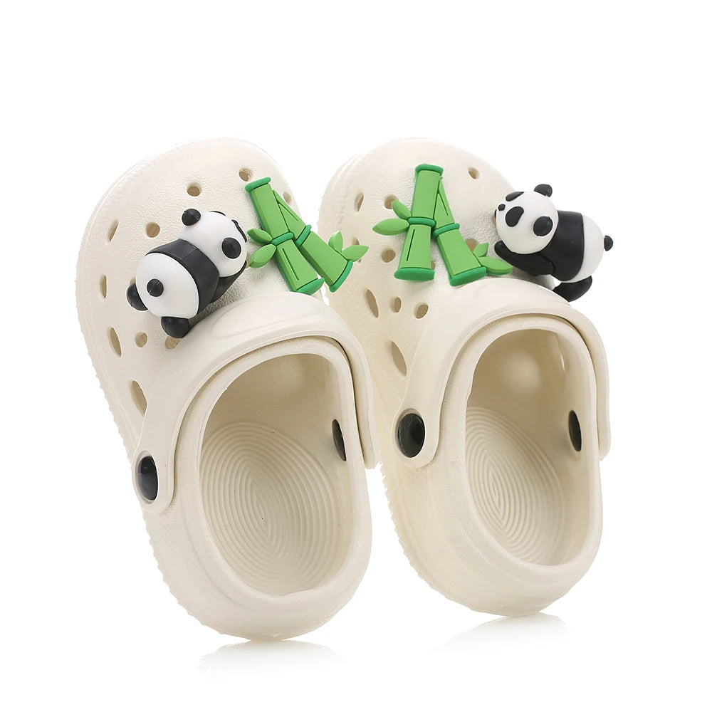 New Children's Slippers Waterproof Summer Outdoor Anti-Slip Beach Shoes for Boy Girl Fashion Garden Hole Shoes