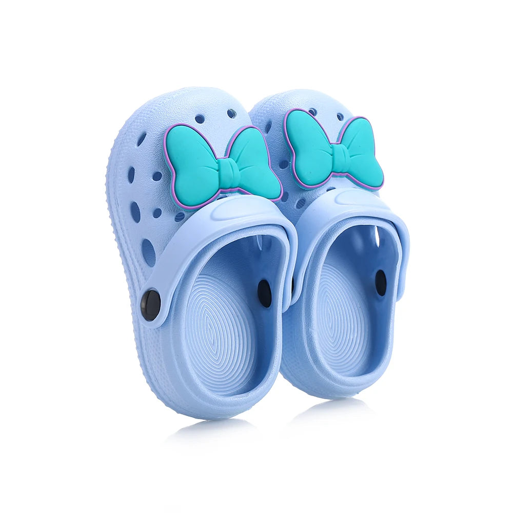 New Children's Slippers Waterproof Summer Outdoor Anti-Slip Beach Shoes for Boy Girl Fashion Garden Hole Shoes