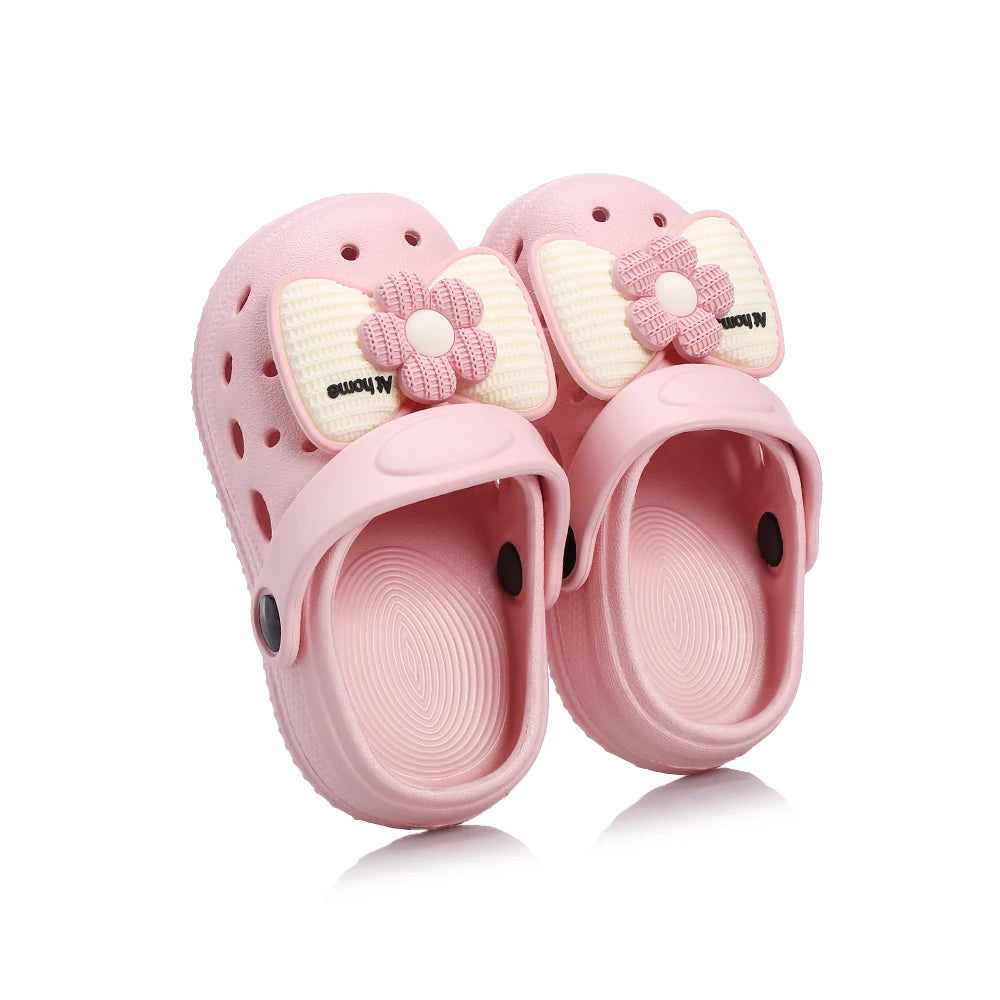 New Children's Slippers Waterproof Summer Outdoor Anti-Slip Beach Shoes for Boy Girl Fashion Garden Hole Shoes
