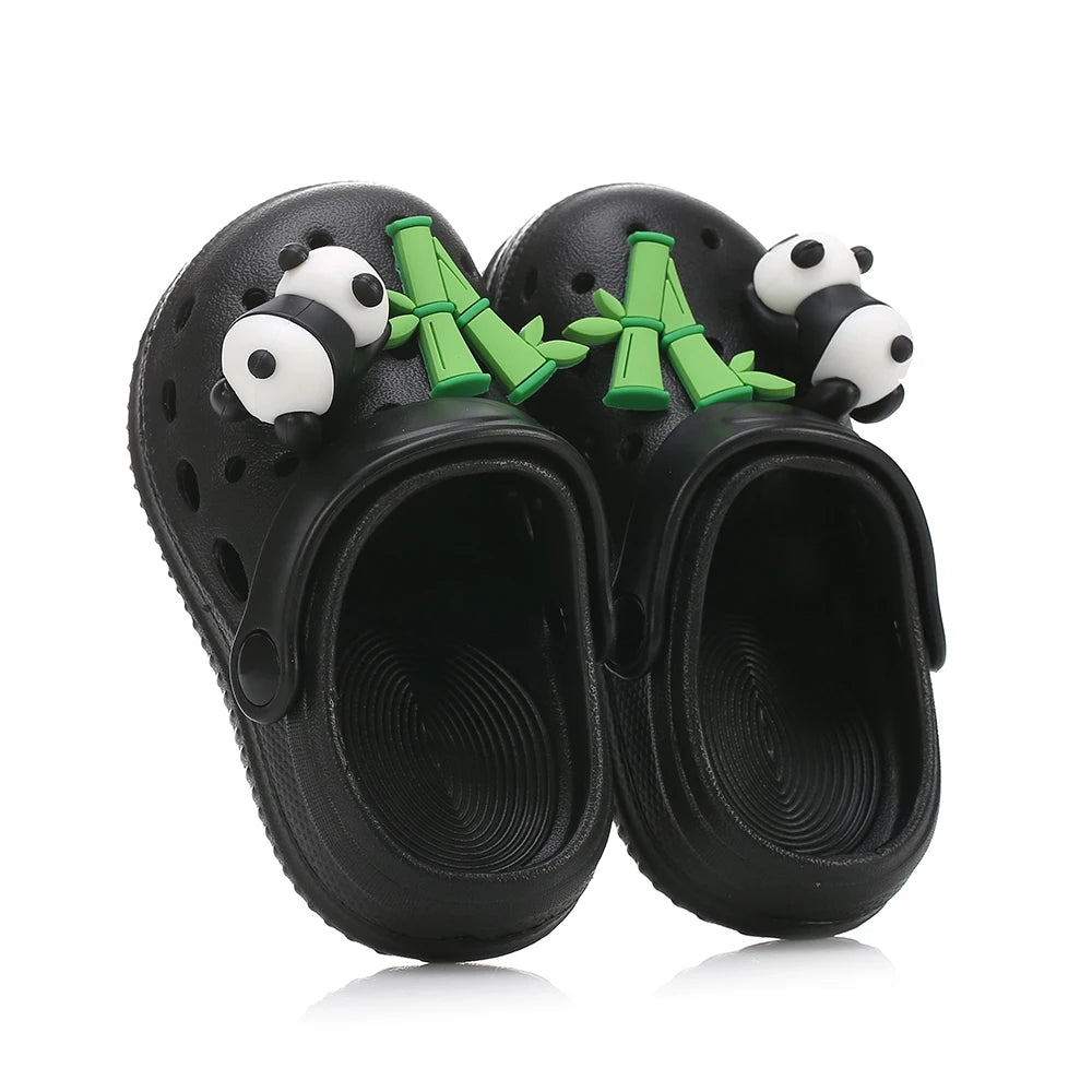 New Children's Slippers Waterproof Summer Outdoor Anti-Slip Beach Shoes for Boy Girl Fashion Garden Hole Shoes