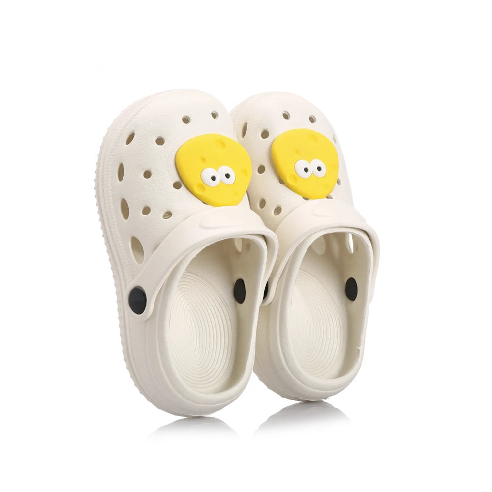 New Children's Slippers Waterproof Summer Outdoor Anti-Slip Beach Shoes for Boy Girl Fashion Garden Hole Shoes